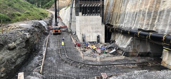 Construction of underground slope with rail and ventilation shaft